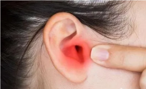 反复眩晕,容易漏掉这个病:耳石症!