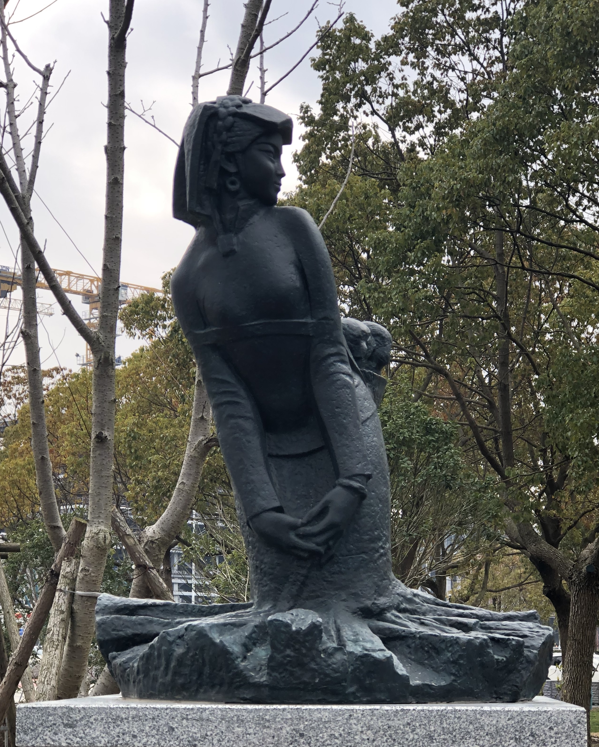 《滴水湖中国名家主题雕塑园》雕塑作品摄影(图41) 《滴水湖中国名家主题雕塑园》雕塑作品摄影(图41)
