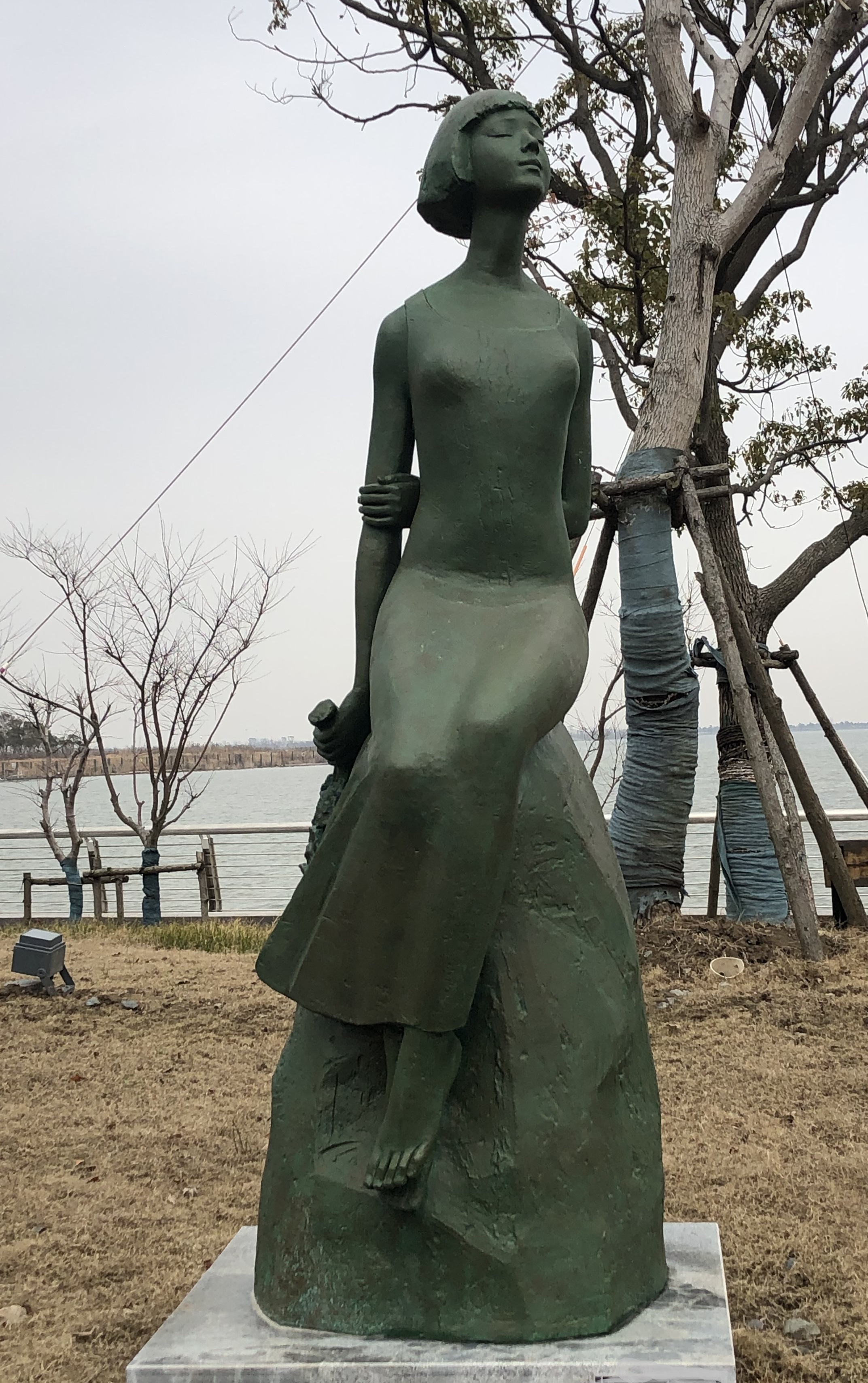 《滴水湖中国名家主题雕塑园》雕塑作品摄影(图42) 《滴水湖中国名家主题雕塑园》雕塑作品摄影(图42)