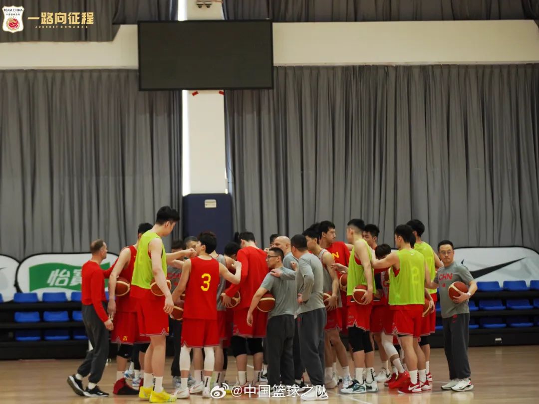 大胜31分！中国男篮龙年开门红 - 新华网客户端