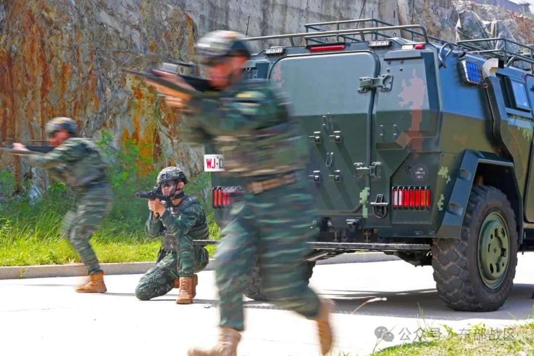 多课目、高难度……特战尖刀，亮剑 新华网客户端