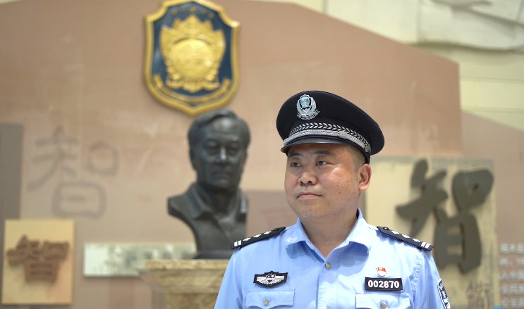 全国百佳刑警提名人选——“重案尖刀”王剑宇 - 新华网客户端